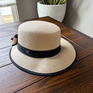 Stylish Beige Hat with Black Band